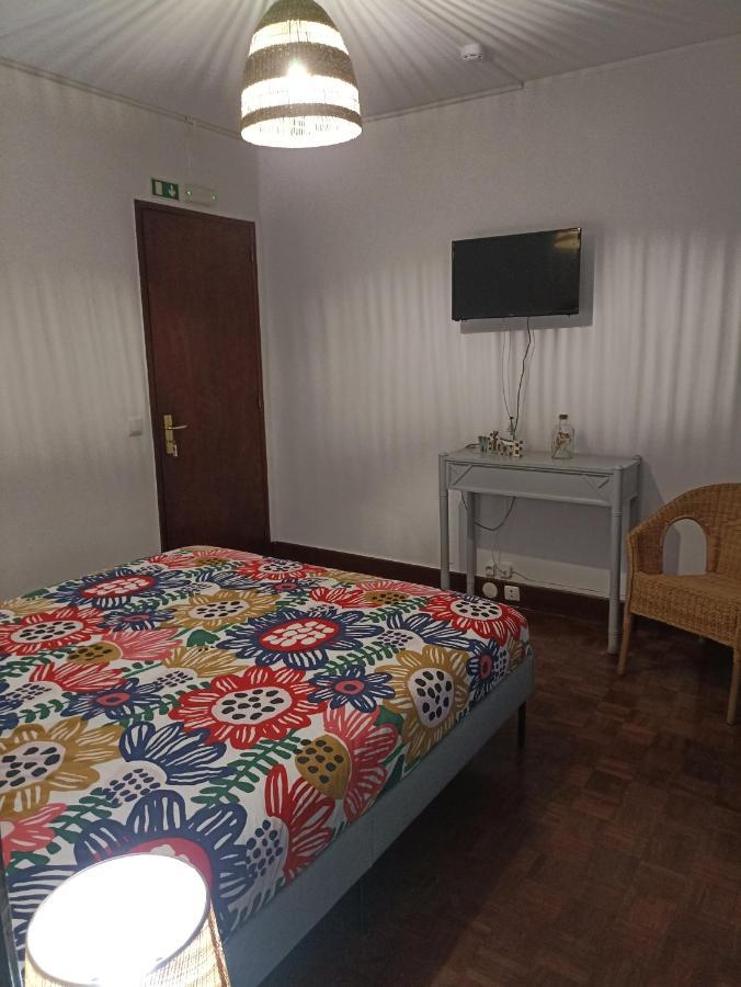 Hostel Vilarade Portimao Exterior photo