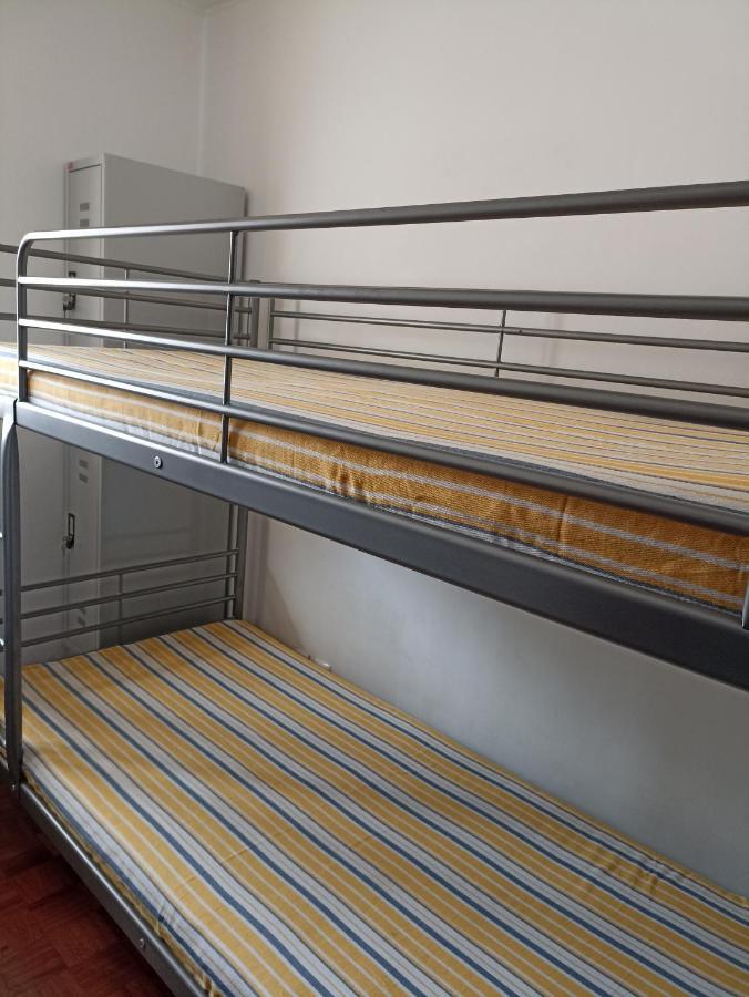 Hostel Vilarade Portimao Exterior photo