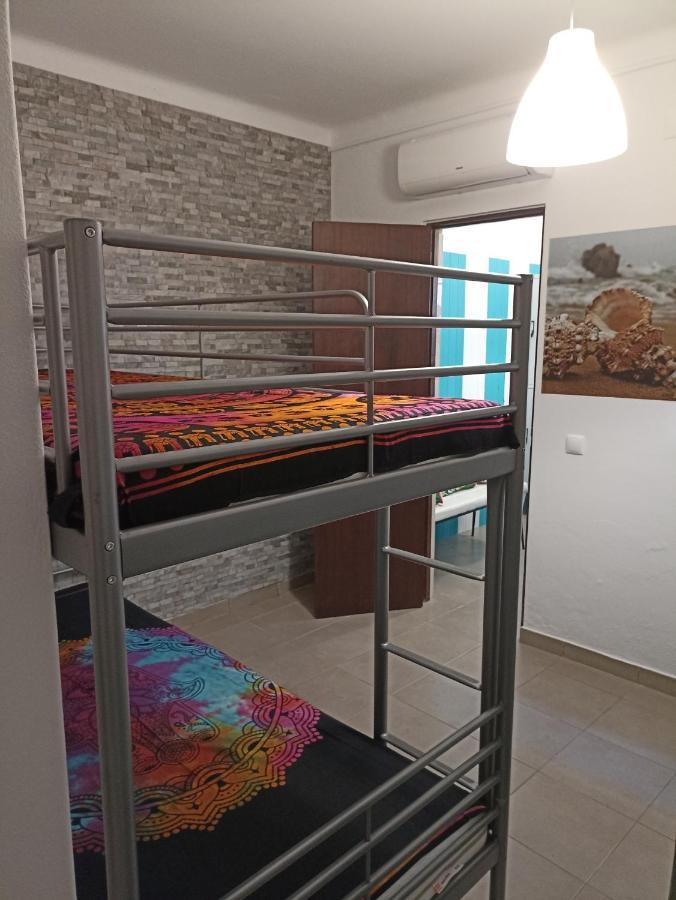 Hostel Vilarade Portimao Exterior photo
