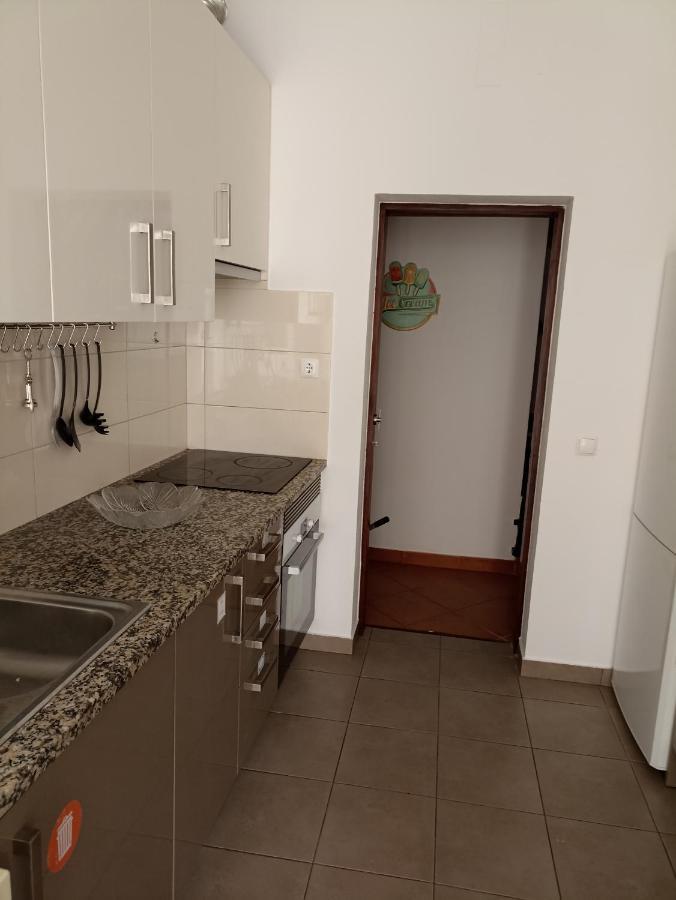 Hostel Vilarade Portimao Exterior photo