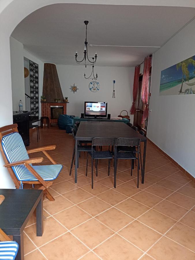 Hostel Vilarade Portimao Exterior photo